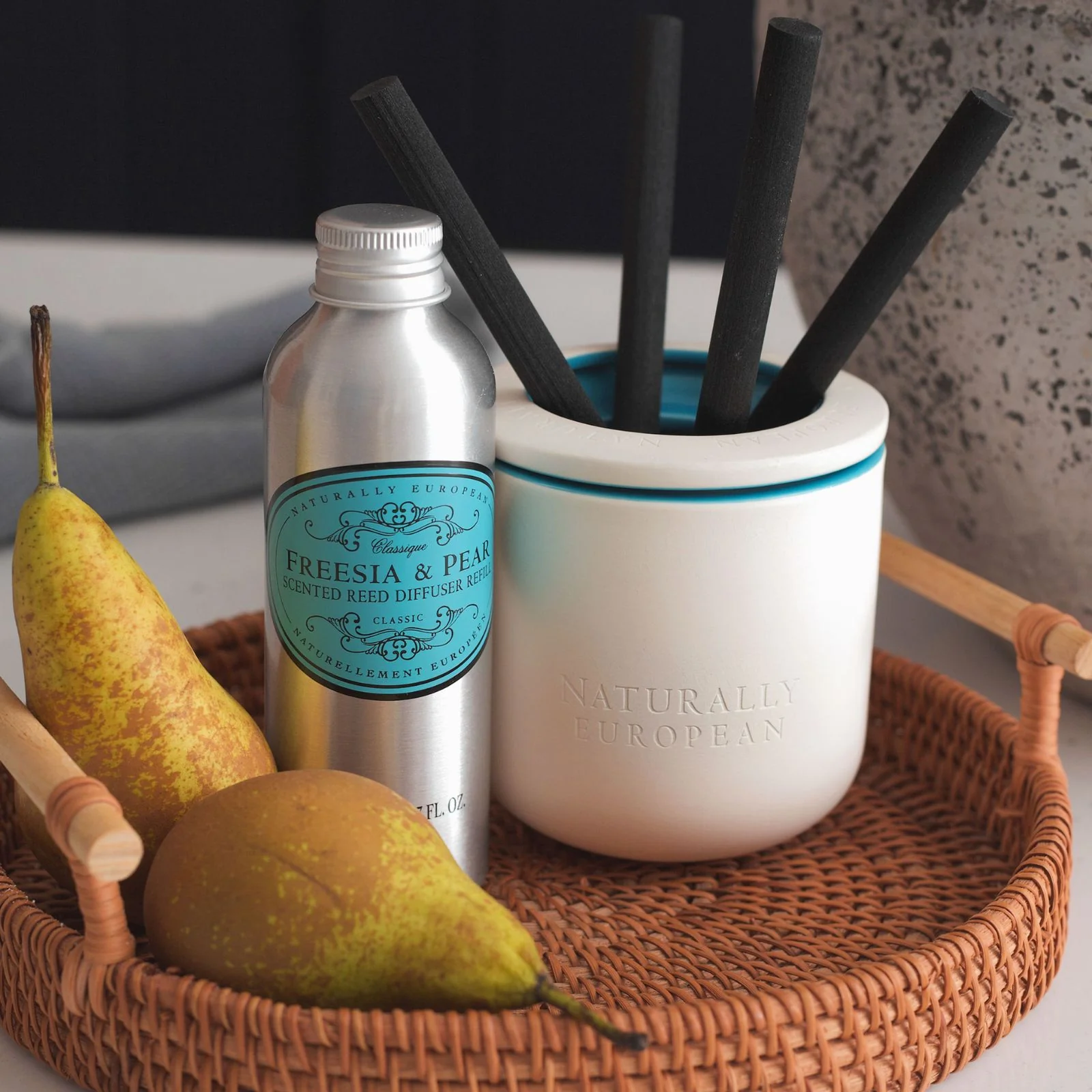 Naturally European Freesia and Pear 150ml Diffuser - Image 3