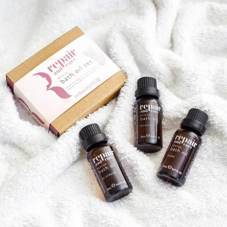 Repair and Care Rescue Bath Oil Set 3 x 20ml - Image 2