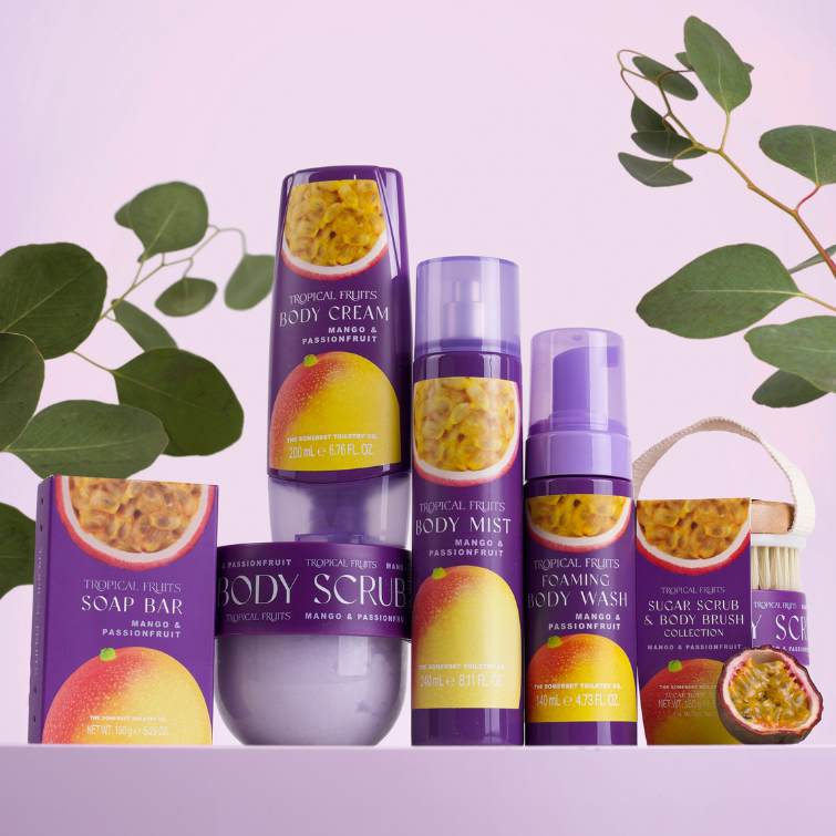 Tropical Fruits Mango and Passionfruit Foaming Body Wash 140ml - Image 3